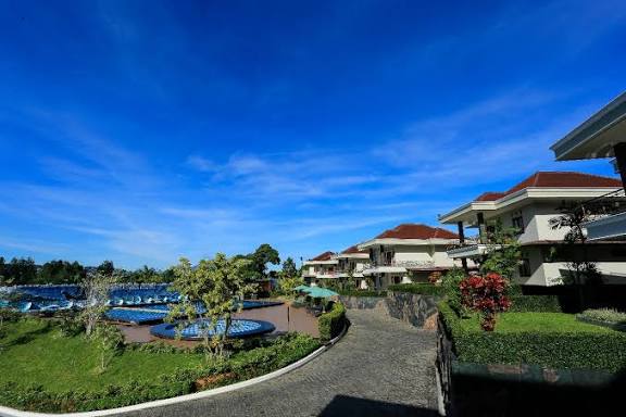Cottage & Halaman
